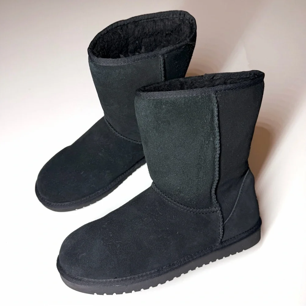 Koolaburra By UGG Women’s Koola Short Black Bootie Size- 9